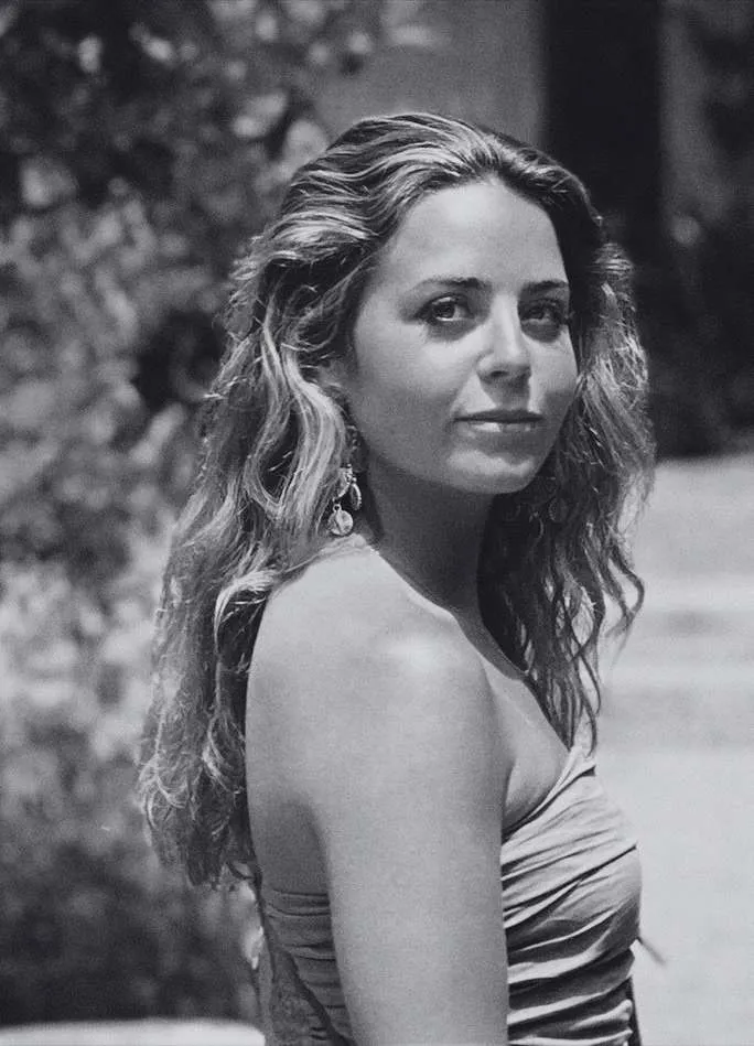 Portrait en noir et blanc d’Adèle Martinez