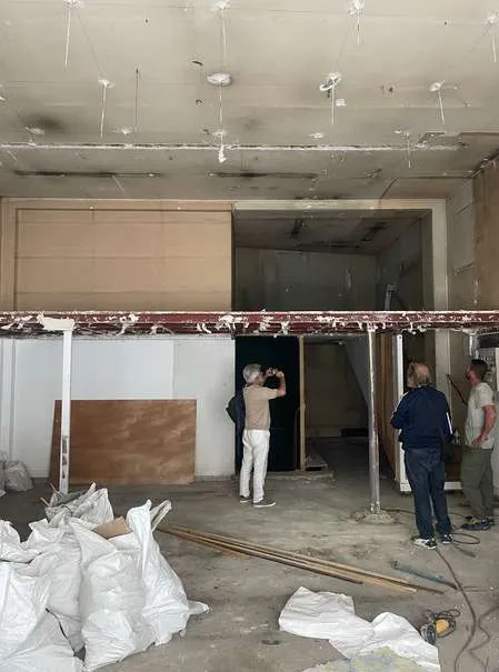 Chantier : pose de l’escalier et des cloisons